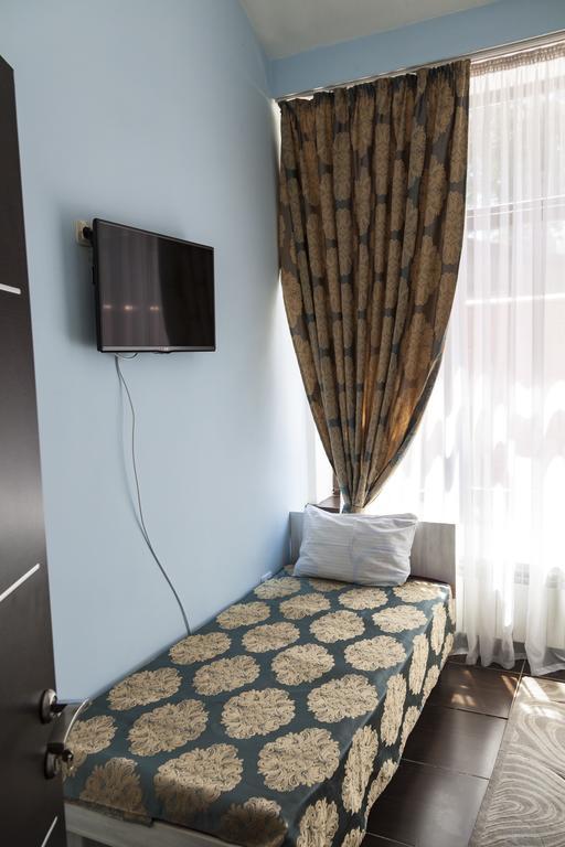 فندق الماتيفي  Tiflis الغرفة الصورة